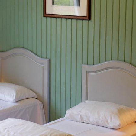 Frya Leir Hostel Bagian luar foto
