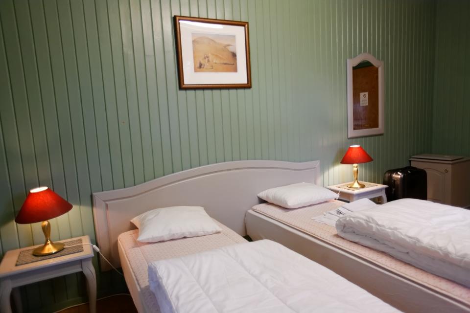 Frya Leir Hostel Bagian luar foto