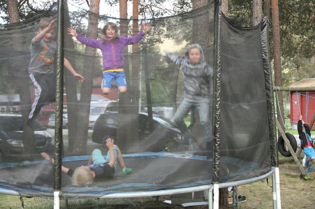 Frya Leir Hostel Bagian luar foto