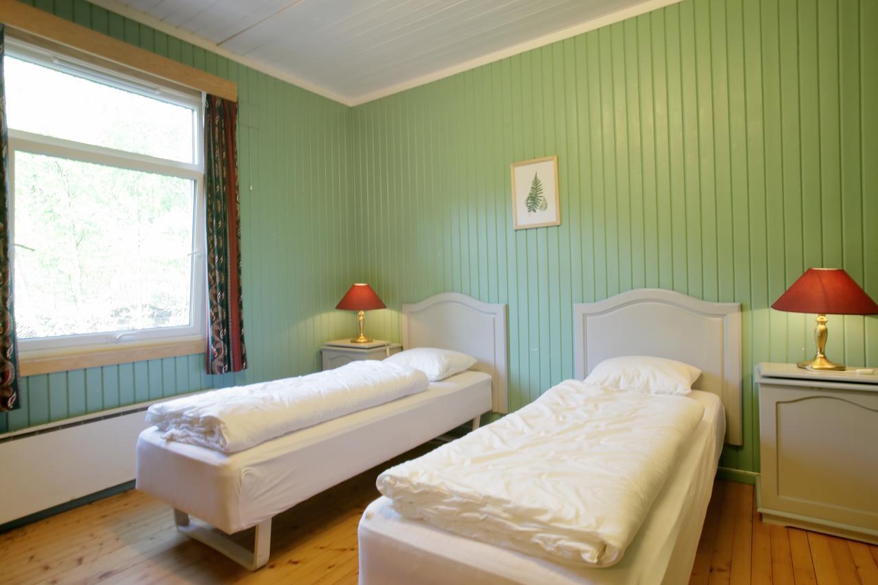 Frya Leir Hostel Bagian luar foto