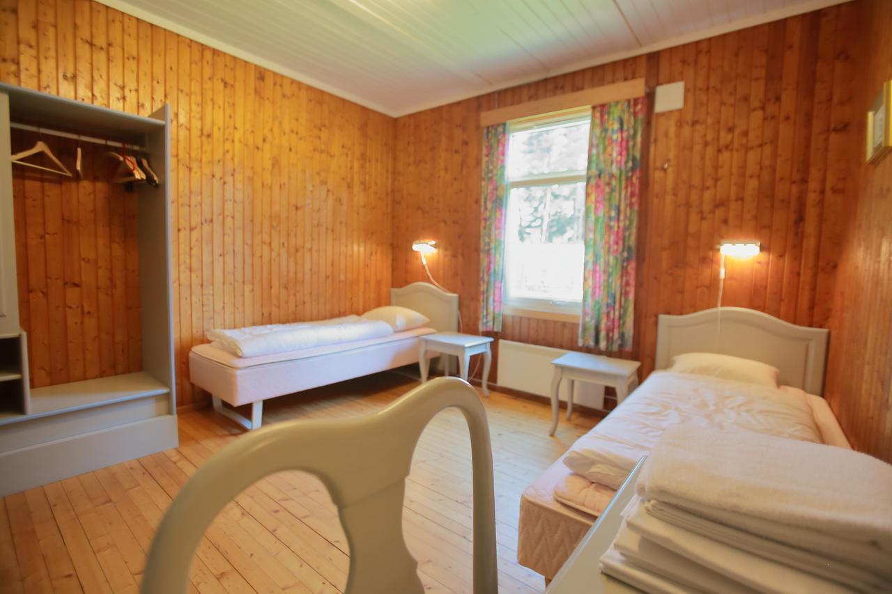 Frya Leir Hostel Bagian luar foto